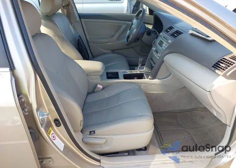 2007 Toyota Camry Hybrid из США, поврежденный, VIN JTNBB46K073017940